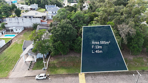 Terreno em Condomínio Residencial das Figueiras com 585 m²