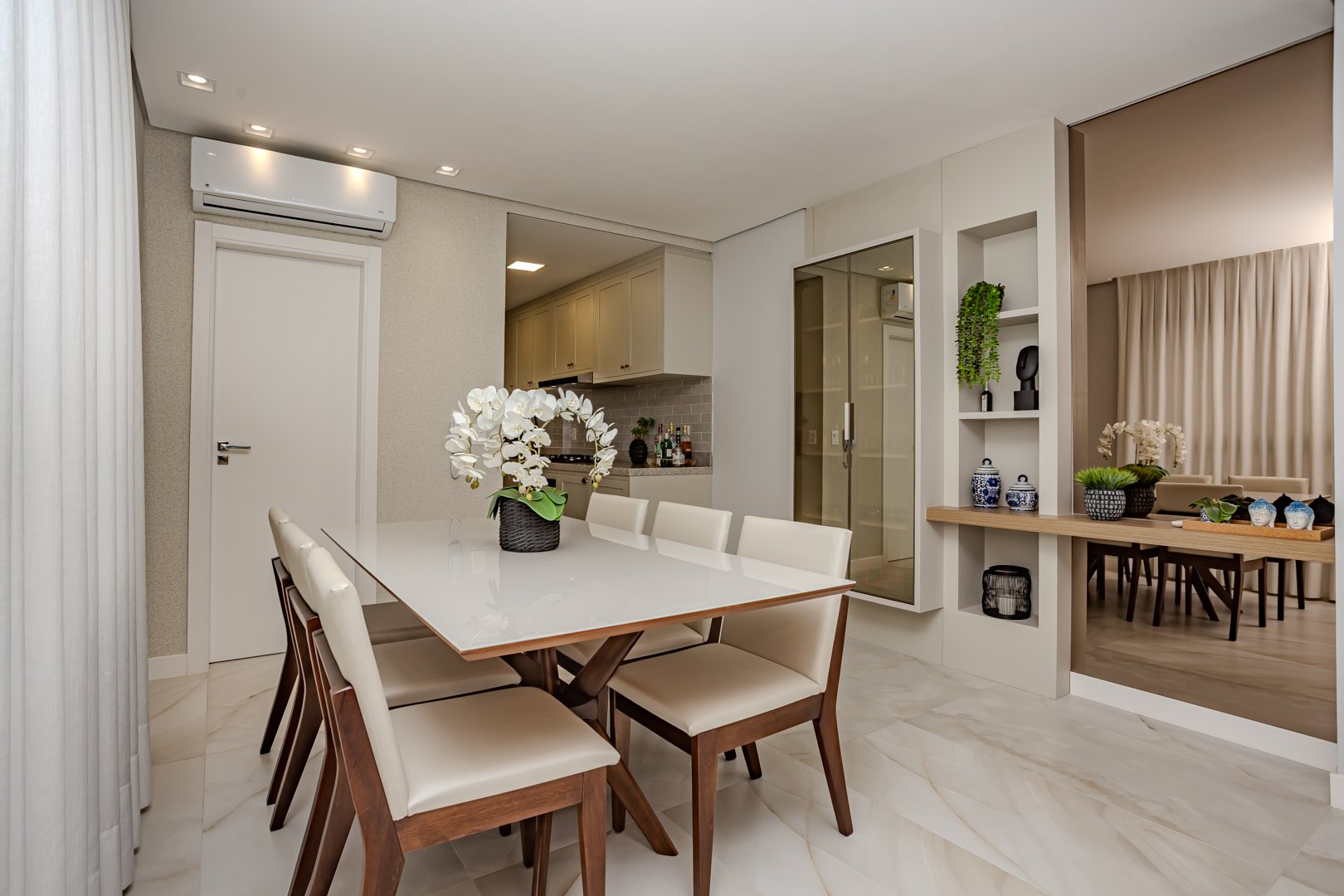 Apartamento Mobiliado no Edifício Costa Amalfitana Residence à venda em Balneário Camboriú