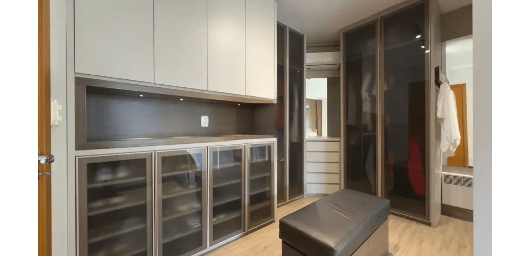 Cobertura mobiliada e plana de alto padrão com 3 dormitórios e 2 vagas de garagem - Foto 12