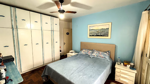 Casa no Centro com 5 dormitórios e Suíte - Foto 11