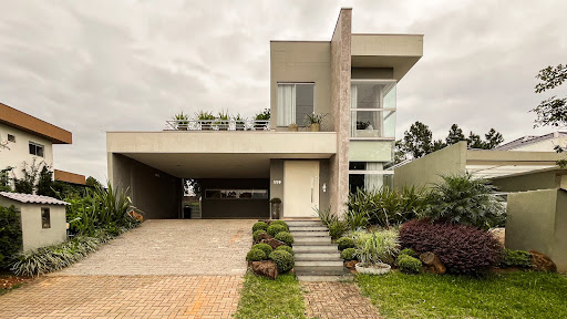 Casa no Condomínio Belle Ville com 3 dormitórios e jacuzzi
