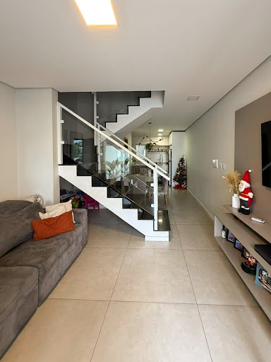 Duplex no Goiás com 3 dormitórios e suíte - Foto 4