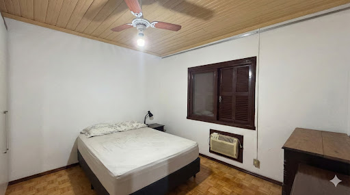 Casa no Higienópolis com 3 dormitórios e pátio amplo - Foto 8