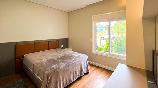 Casa em Condomínio no Country com 4 suítes e piscina - Foto 12