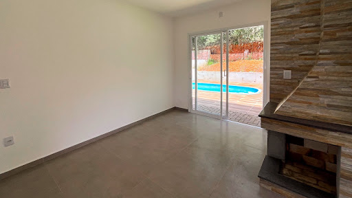 Casa no Green Village com 3 dormitórios, Suíte e Piscina - Foto 9