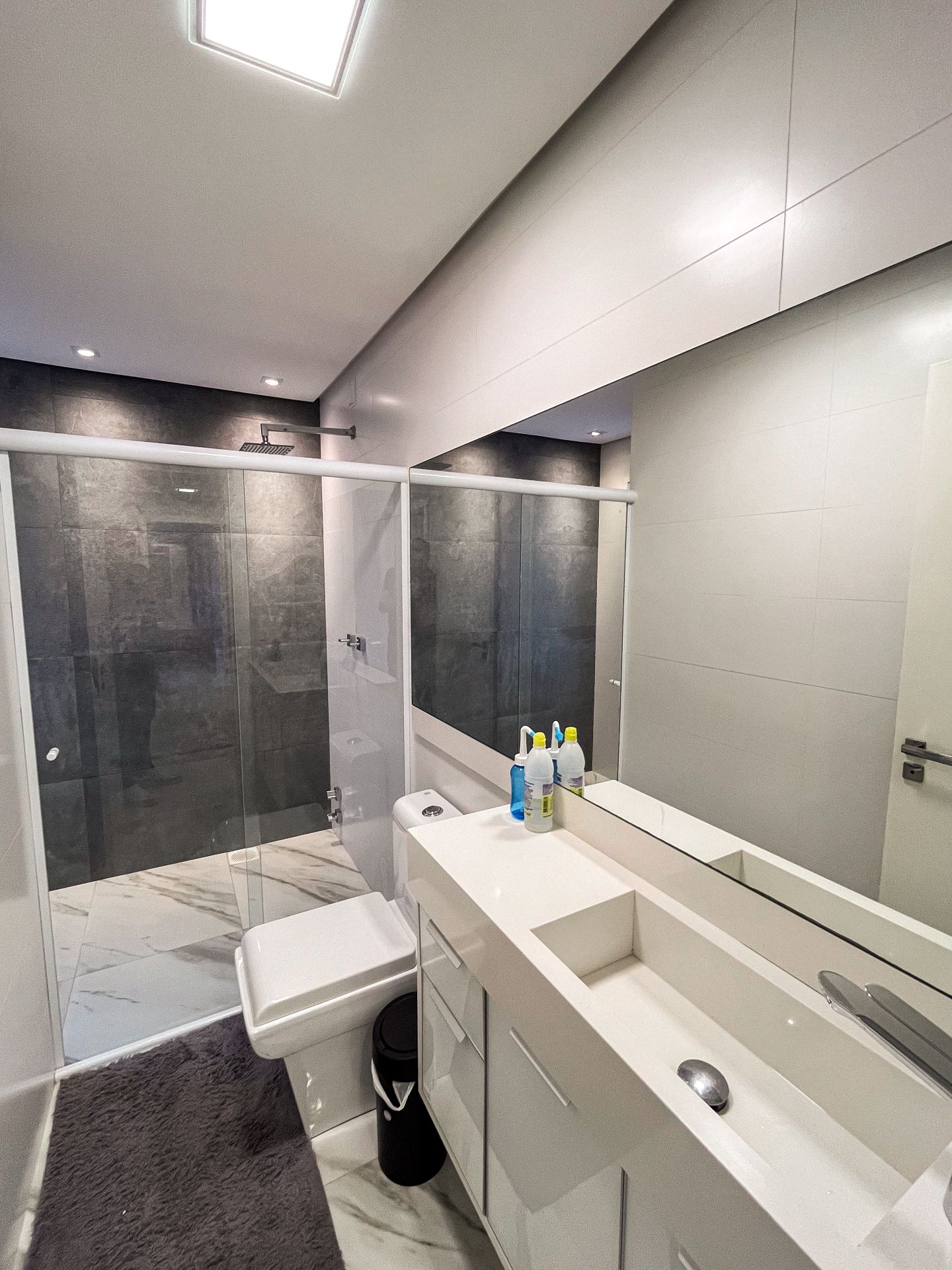 Casa no Goiás com amplo pátio com piscina e 4 dormitórios - Foto 18