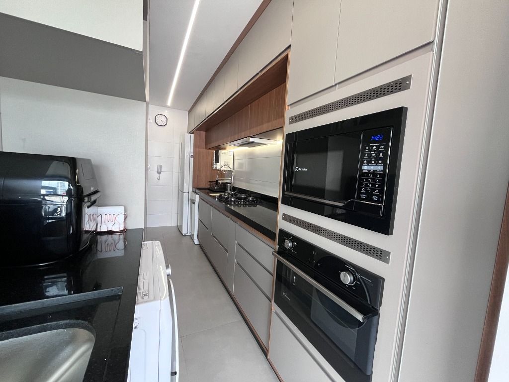 Apartamento 3 dormitórios mobiliado com 2 vagas perto da praia no canto do forte — foto 12