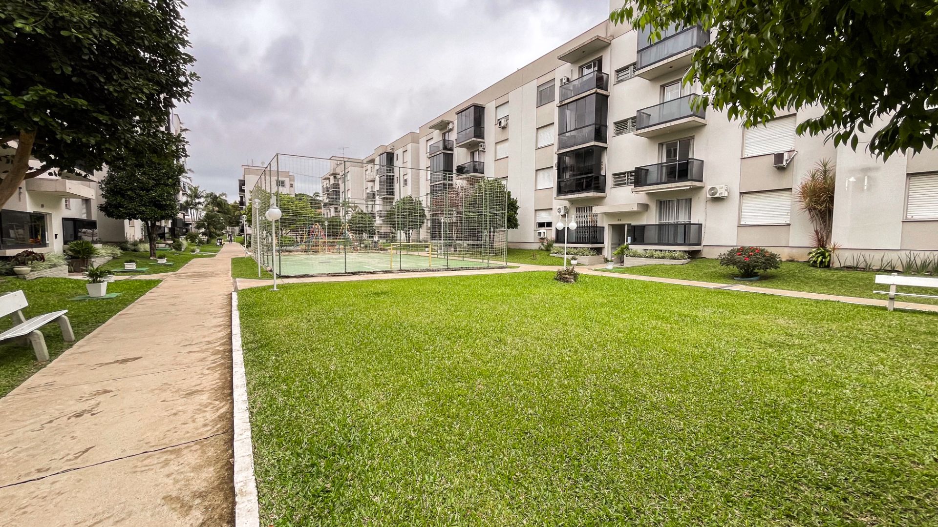 Apartamento no Universitário com 2 dormitórios - Foto 15