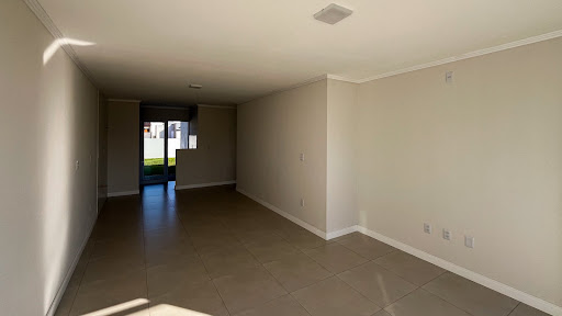 Geminado na Linha Santa Cruz com 2 dormitórios - Foto 4