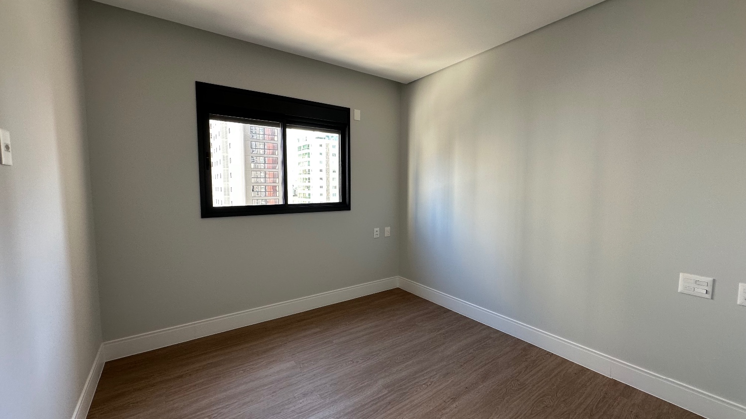 Apartamento no Edifício Hannover Residence à venda na Barra Sul em Balneário Camboriú — foto 16
