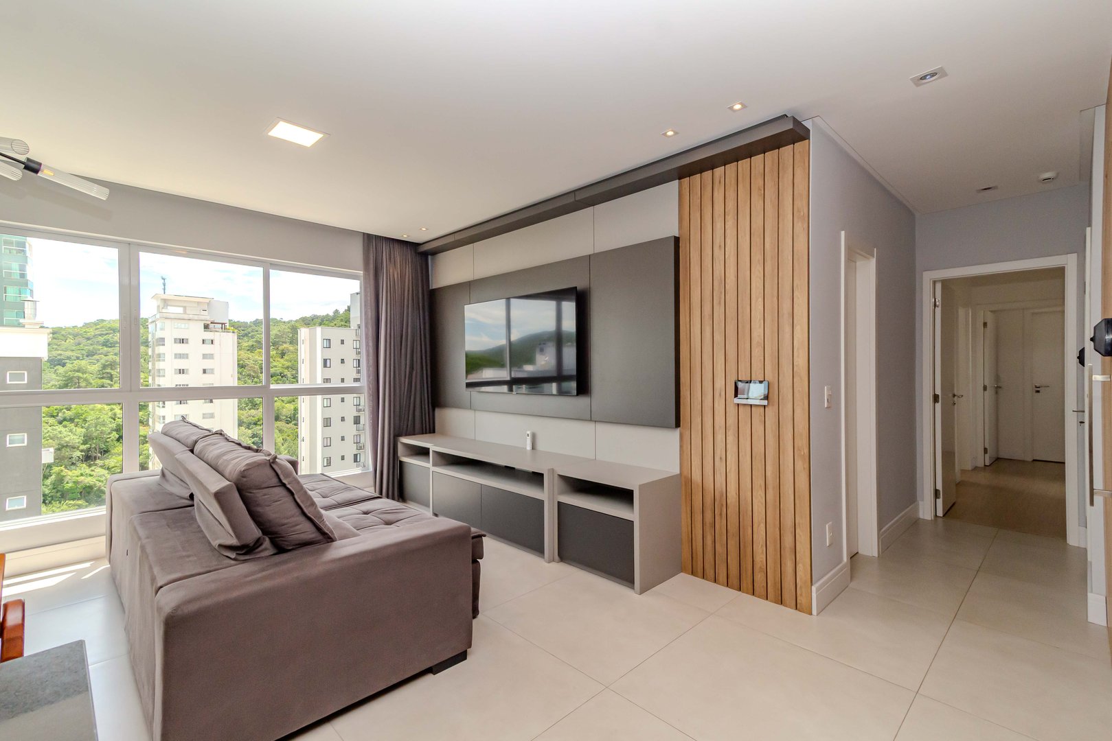 Apartamento no Edifício Montpellier à venda no Pioneiros em Balneário Camboriú — foto 3