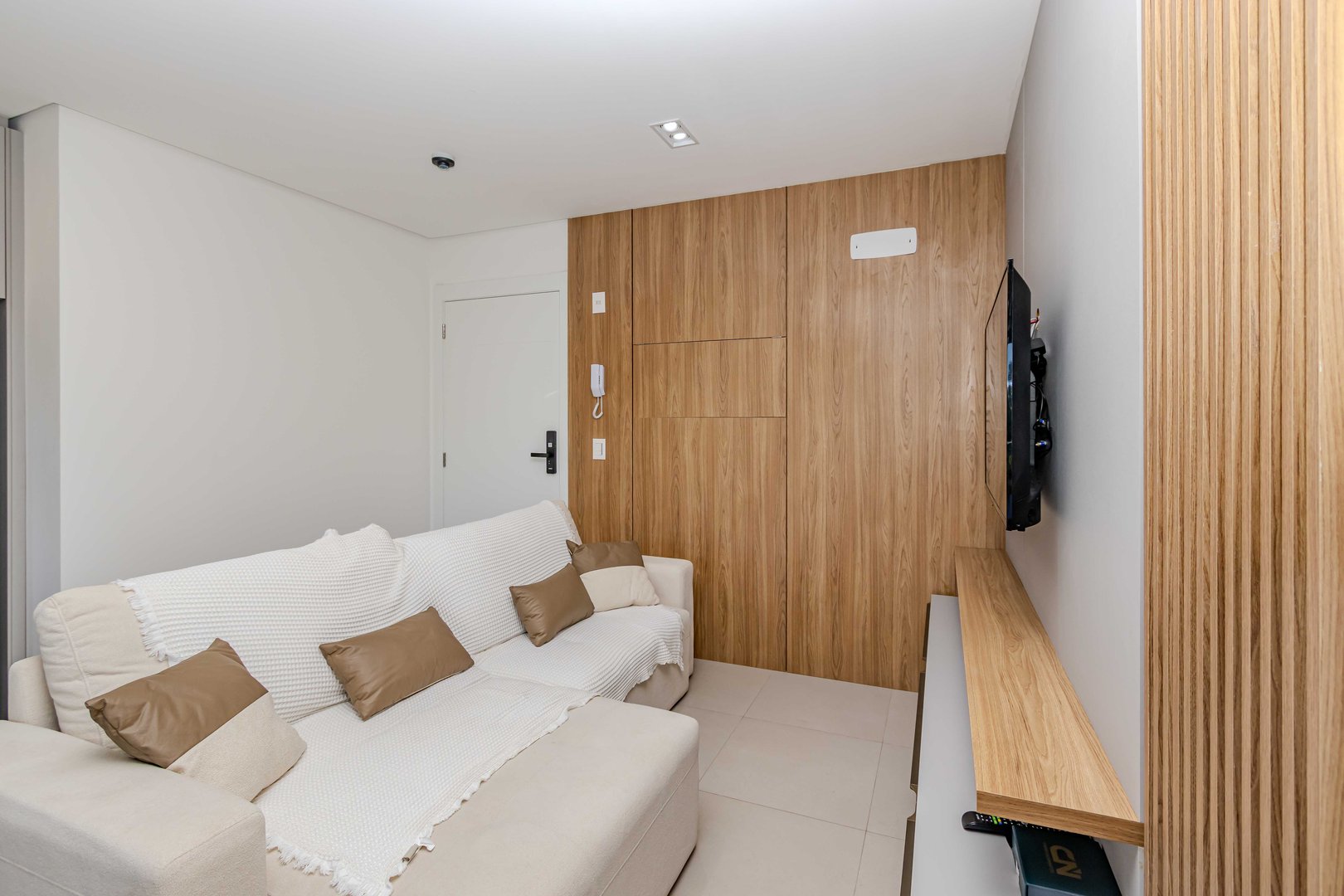 Apartamento Mobiliado no Edifício Brava Garden Home Club à venda na Praia Brava — foto 3