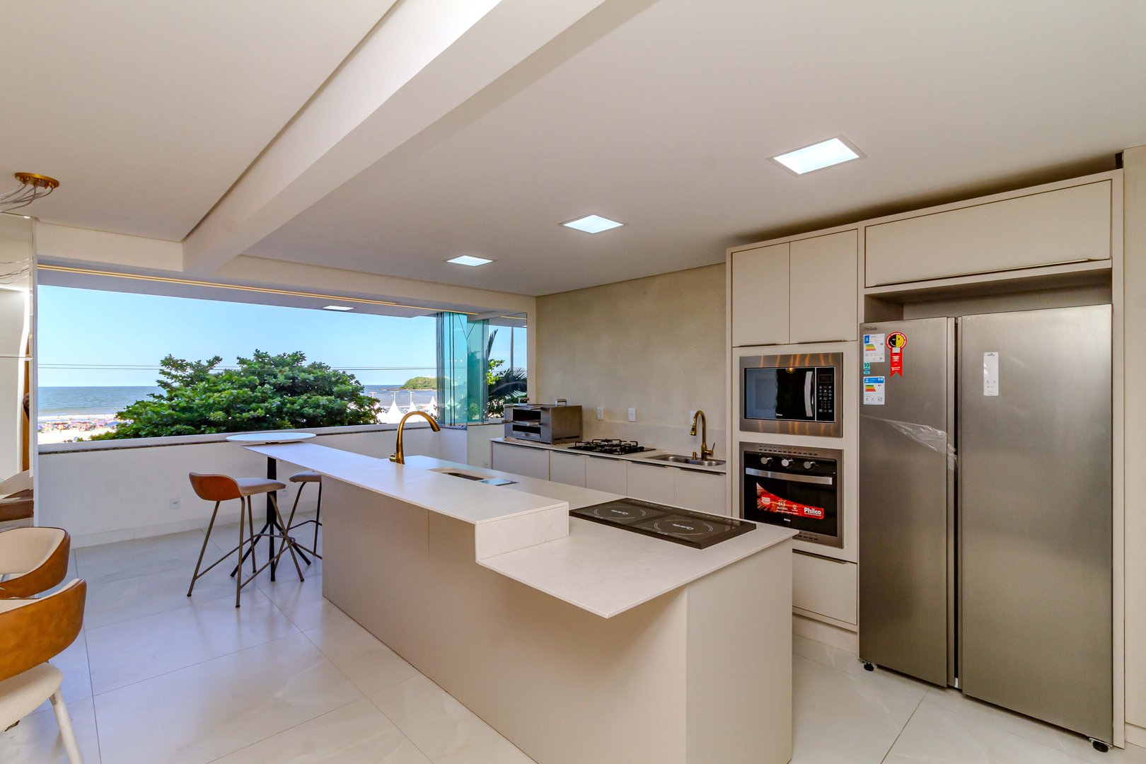 Apartamento Frente Mar no Edifício Oasis à venda no centro de Balneário Camboriú — foto 8