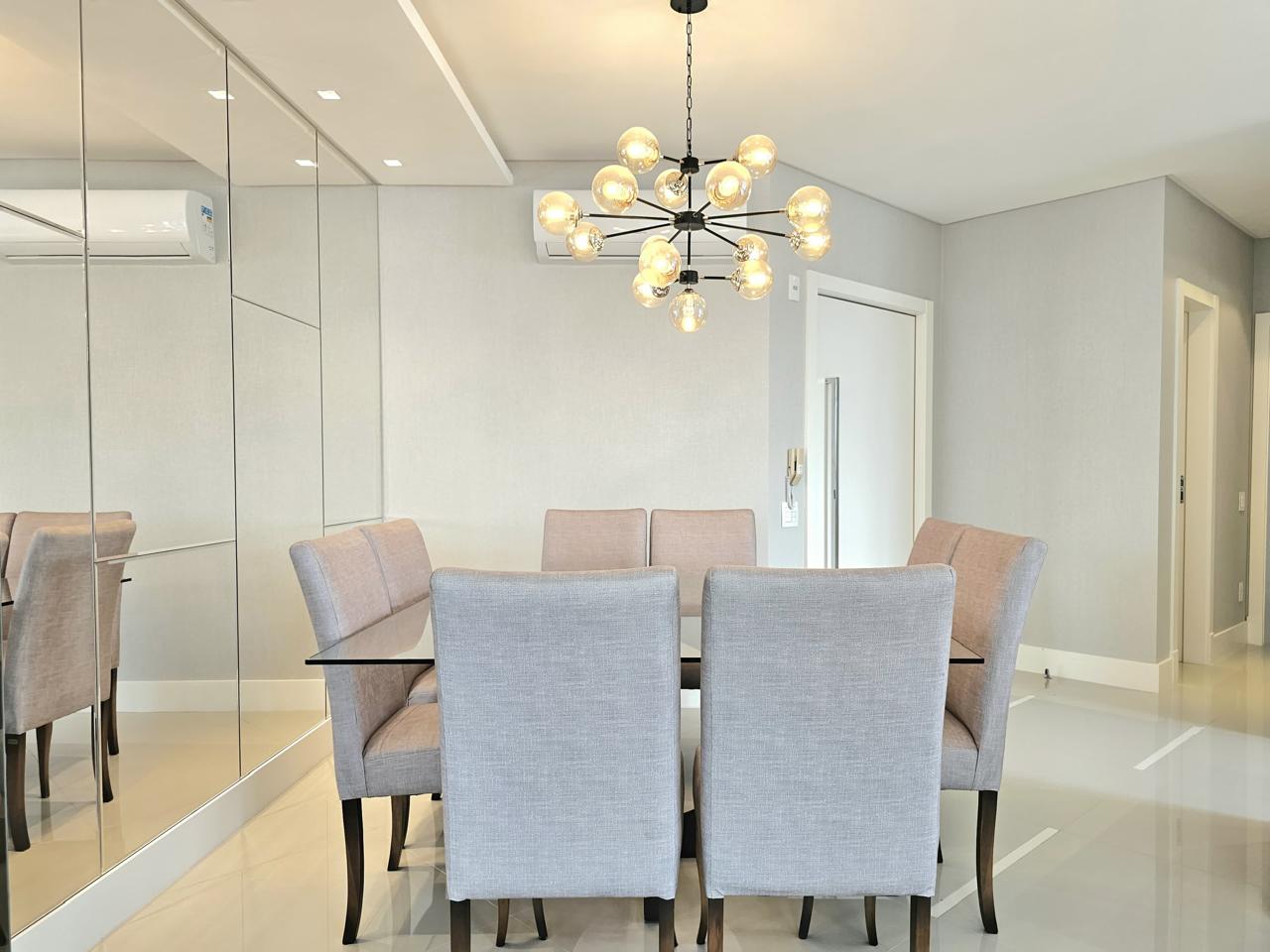 Apartamento Mobiliado no Edifício Portinax Residence à venda no centro de Balneário Camboriú — foto 5