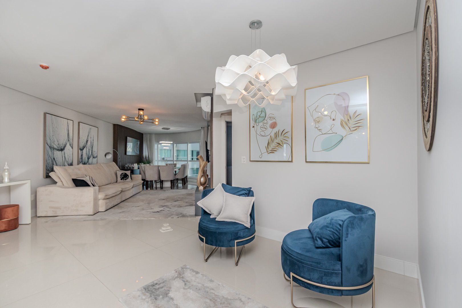 Apartamento no Edifício Esquina Bella à venda no Pioneiros em Balneário Camboriú