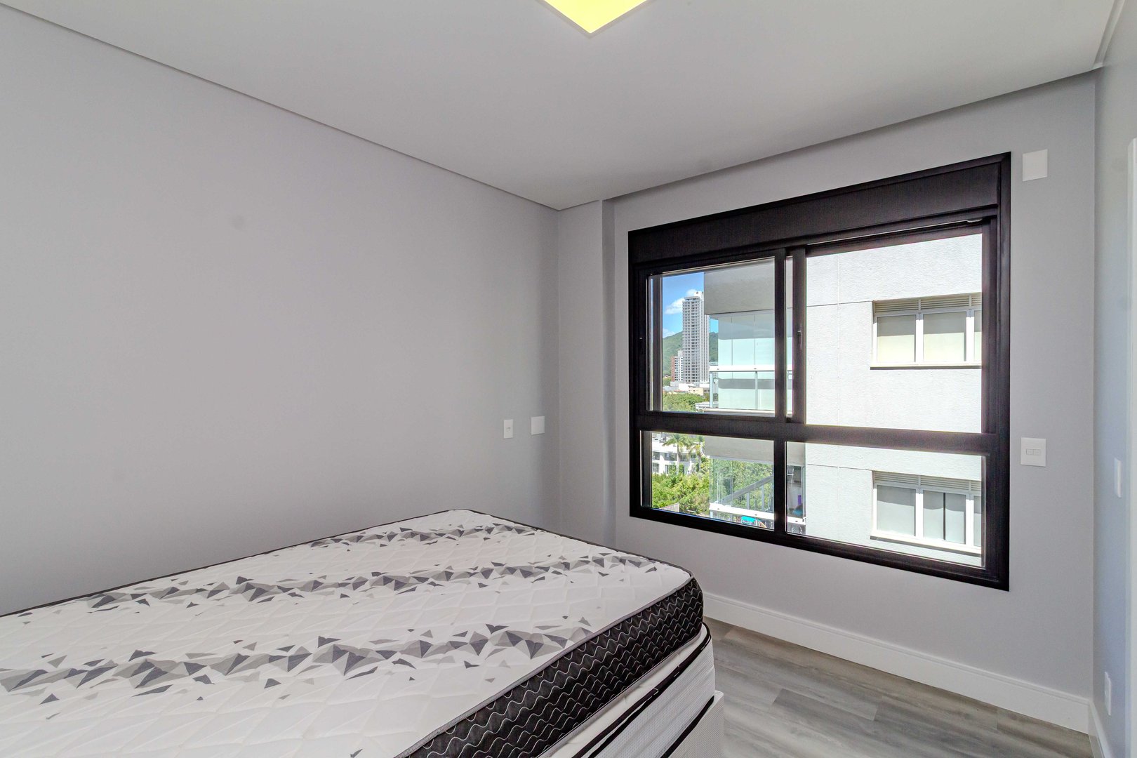 Apartamento no Edifício Dusseldorf à venda na Praia Brava — foto 20