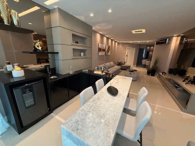 Apartamento no Edifício Cartagena Residence à venda no centro de Balneário Camboriú — foto 4