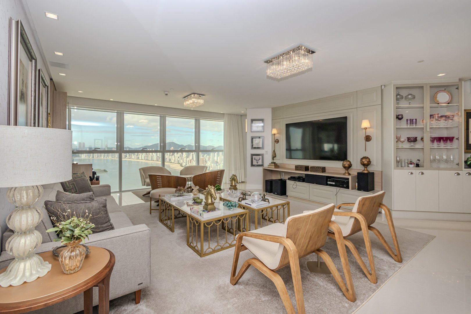 Apartamento no Edifício Infinity Coast à venda na Barra Norte de Balneário Camboriú