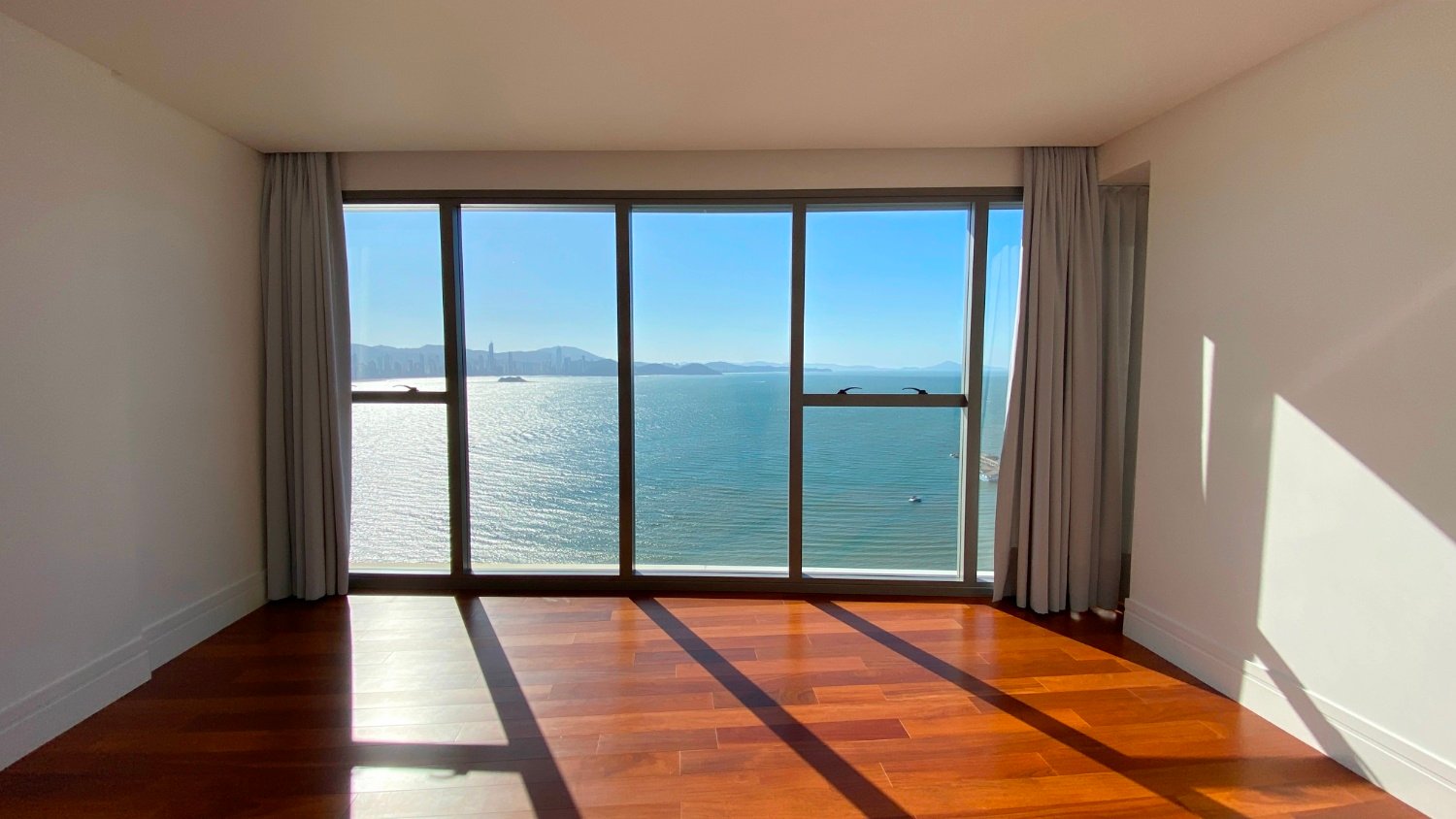 Apartamento no Edifício Pharos à venda no centro de Balneário Camboriú — foto 11