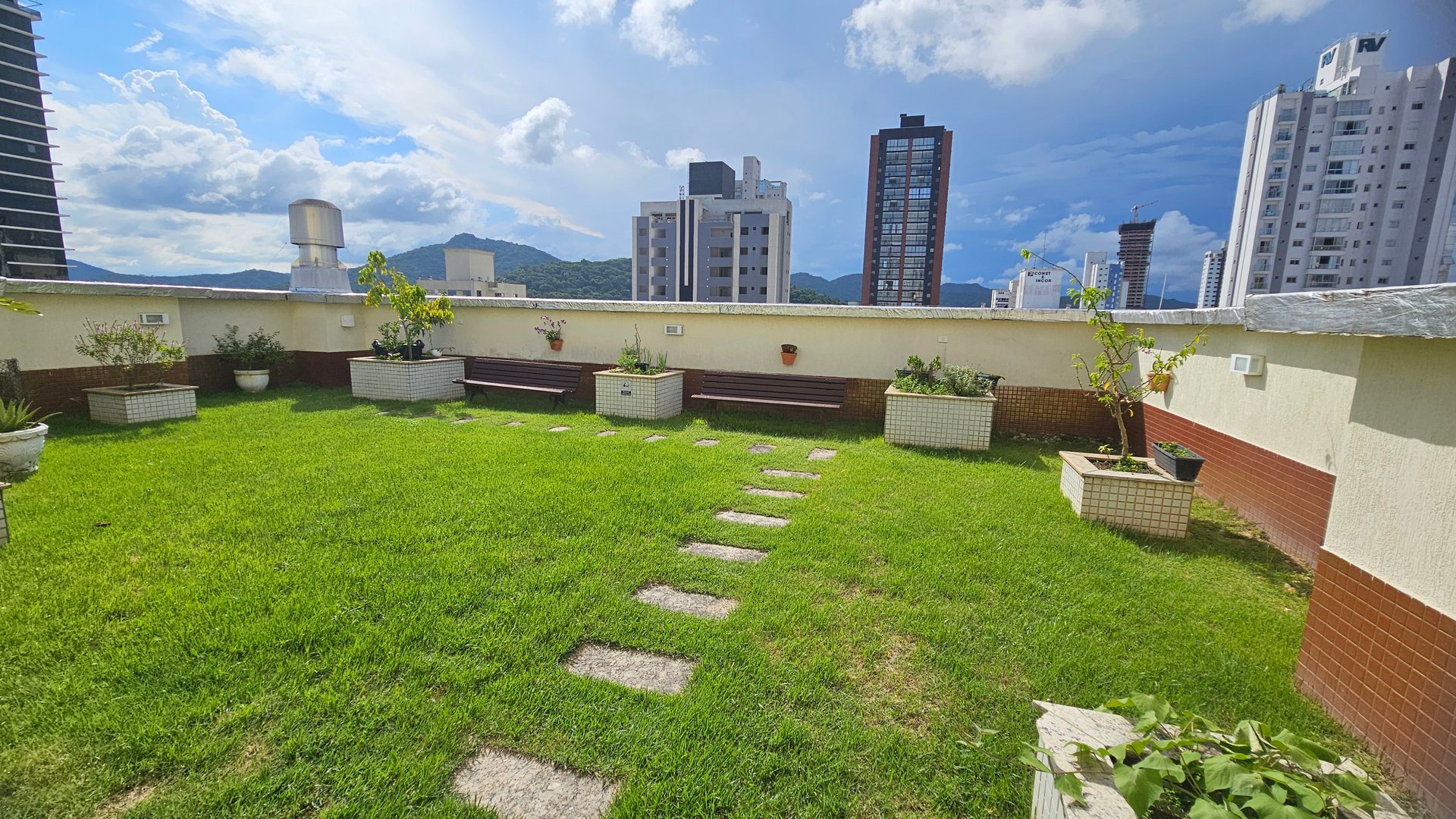 Apartamento no Edifício Chateau de Versailles à venda no centro de Balneário Camboriú — foto 31