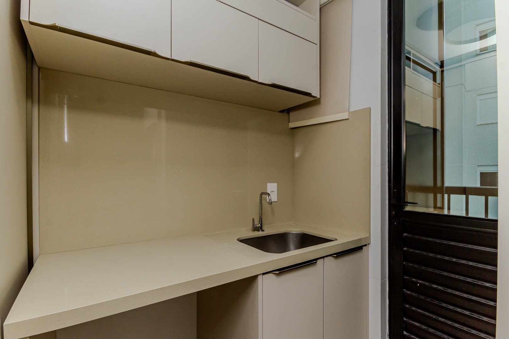 Apartamento Quadra Mar no Edifício Sauer Residence à venda em Barra Sul em Balneário Camboriú — foto 8