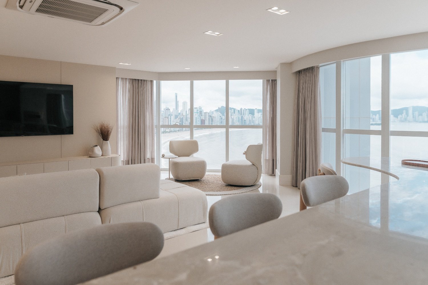 Apartamento no Edifício Ibiza Towers à venda em Barra Sul, Balneário Camboriú — foto 12