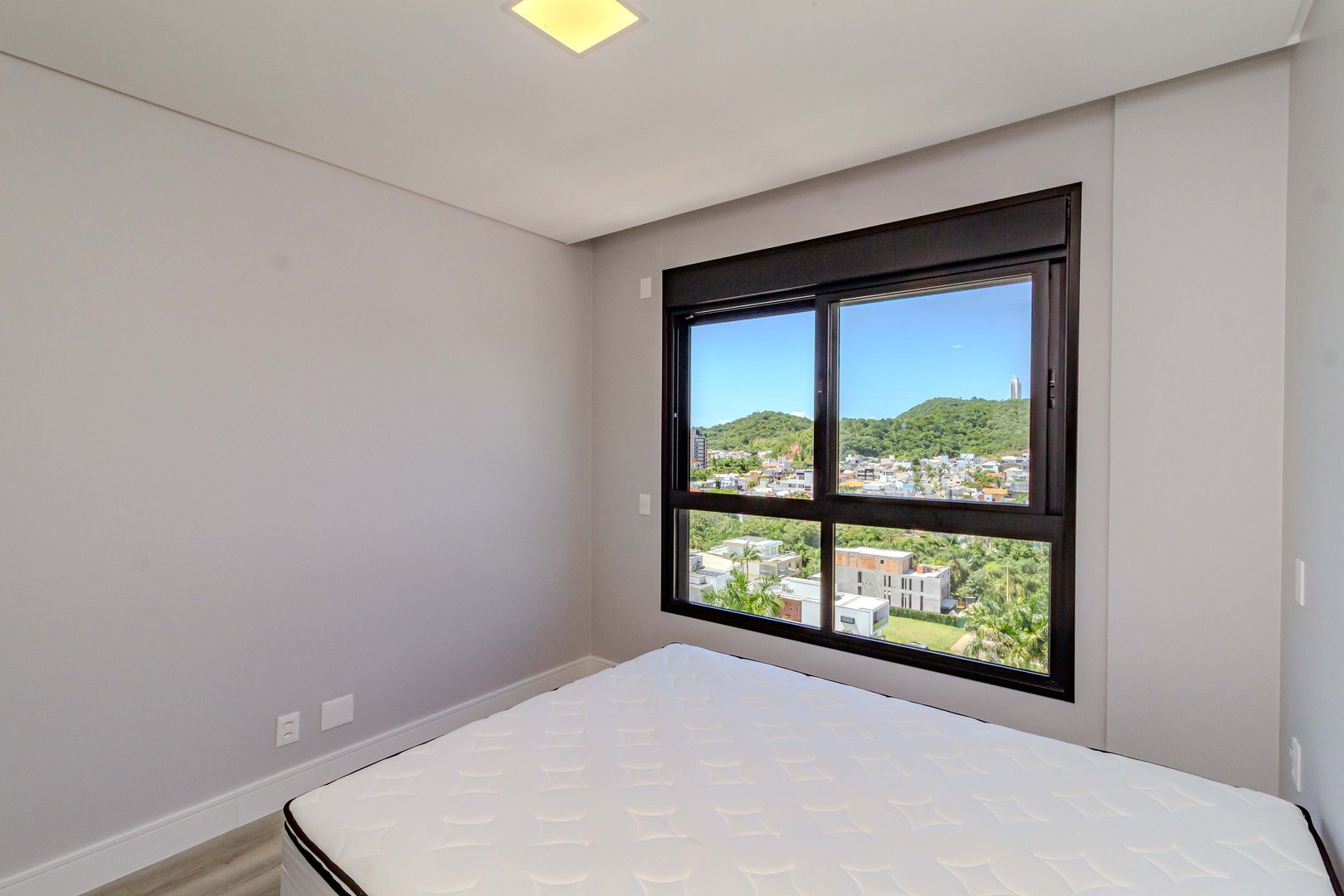 Apartamento no Edifício Dusseldorf à venda na Praia Brava — foto 28