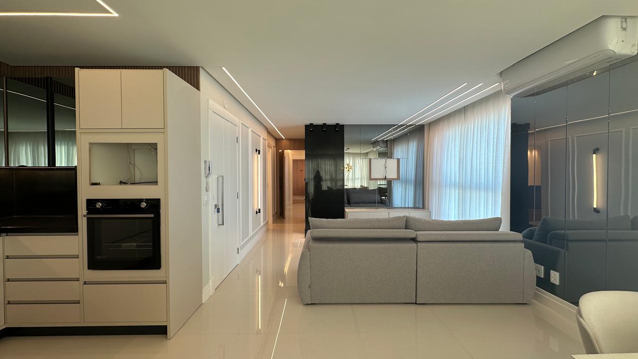 Apartamento Vista Mar no Edifício Eleganza Tower à venda no centro de Balneário Camboriú — foto 8