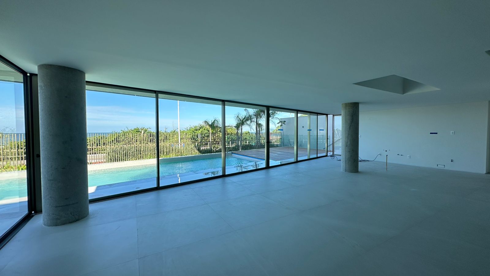 Apartamento Garden no Edifício Bravo Residence By Arthur Casas à venda na Praia Brava