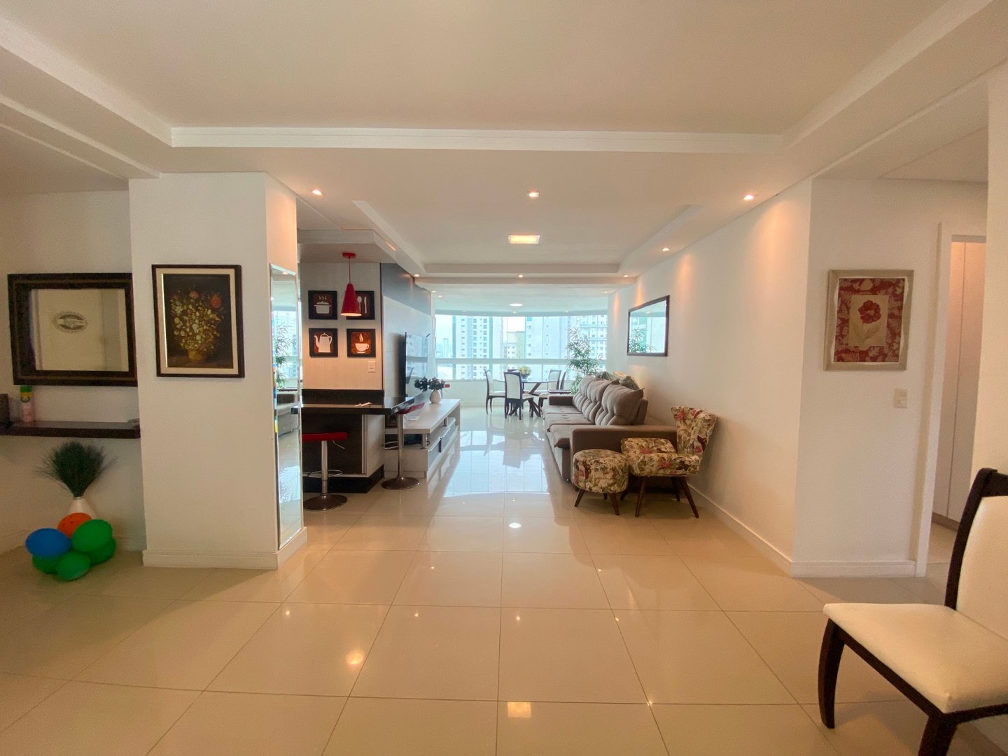 Apartamento no Edifício Torre de Lyon à venda em Balneário Camboriú — foto 3