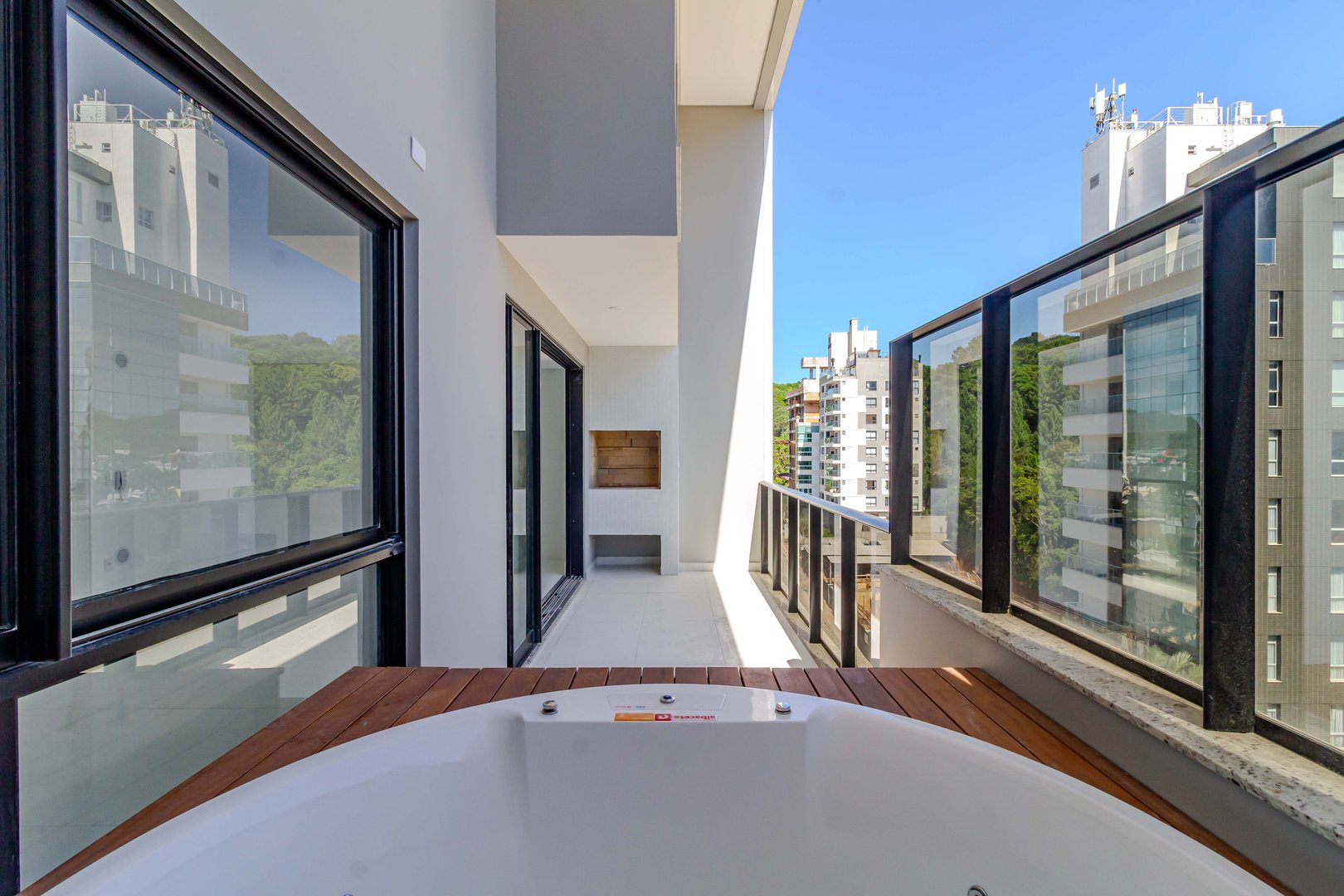 Apartamento Duplex no Edifício Brava Select à venda na Praia Brava — foto 9