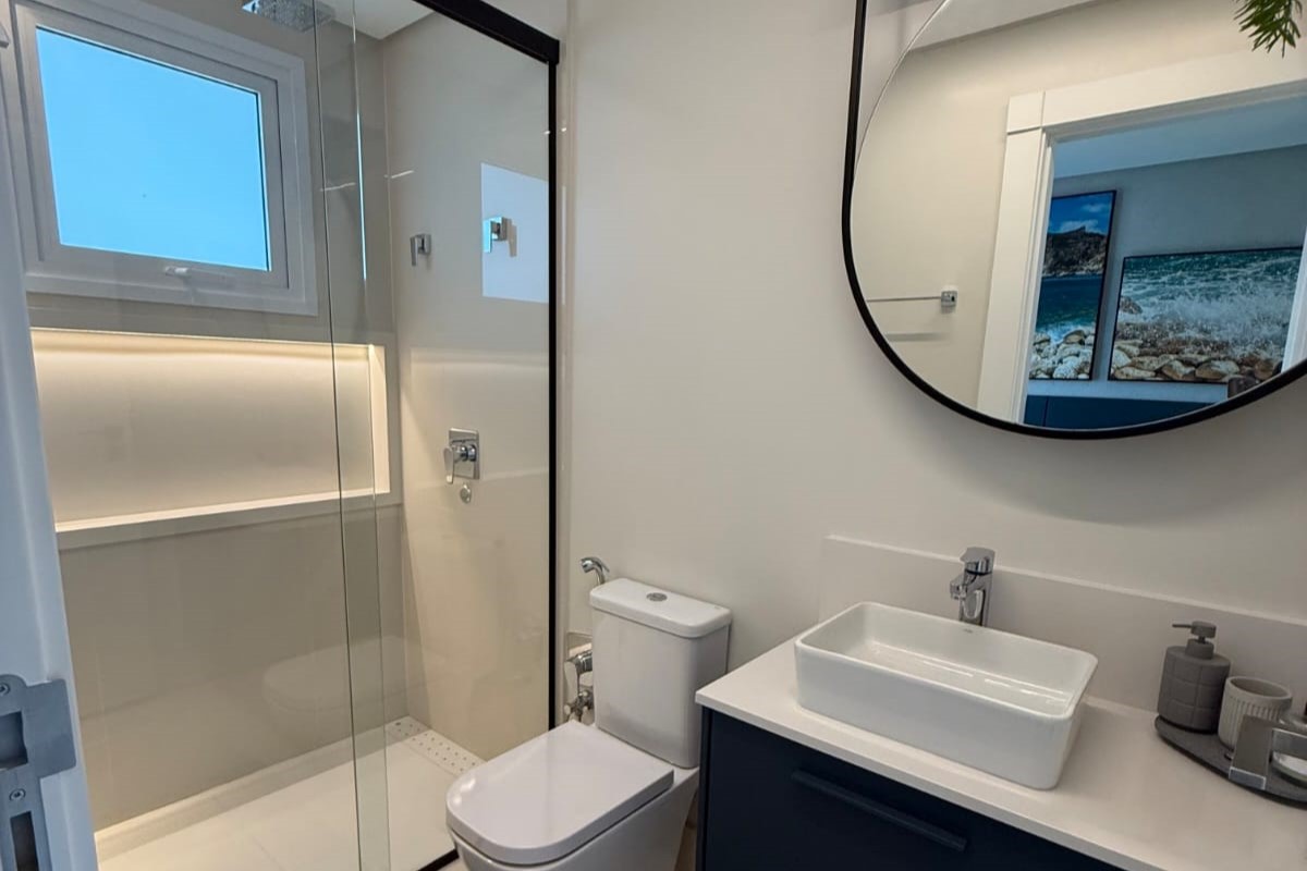Apartamento Frente Mar no Edifício One Tower à venda na Barra Sul em Balneário Camboriú — foto 11