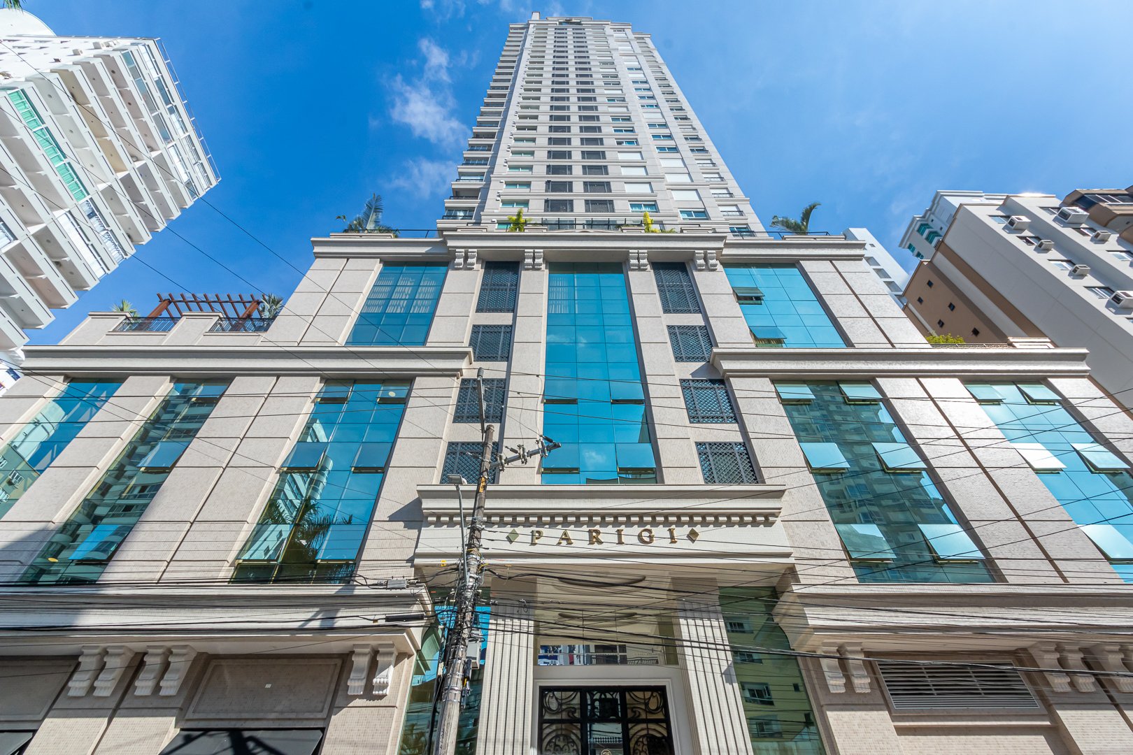 Apartamento Vista Mar no Edifício Parigi à venda no centro de Balneário Camboriú — foto 40