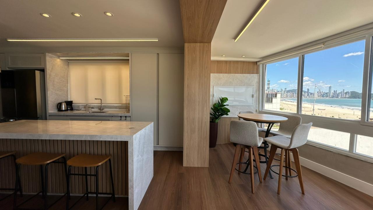 Apartamento Frente Mar no Edifício Cybila na Barra Sul de Balneário Camboriú — foto 3