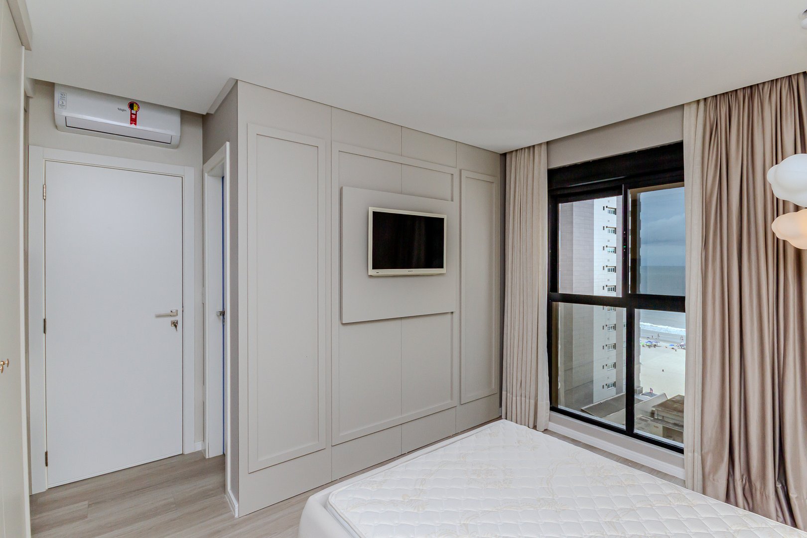 Apartamento Quadra Mar no Edifício Sauer Residence à venda em Barra Sul em Balneário Camboriú — foto 12