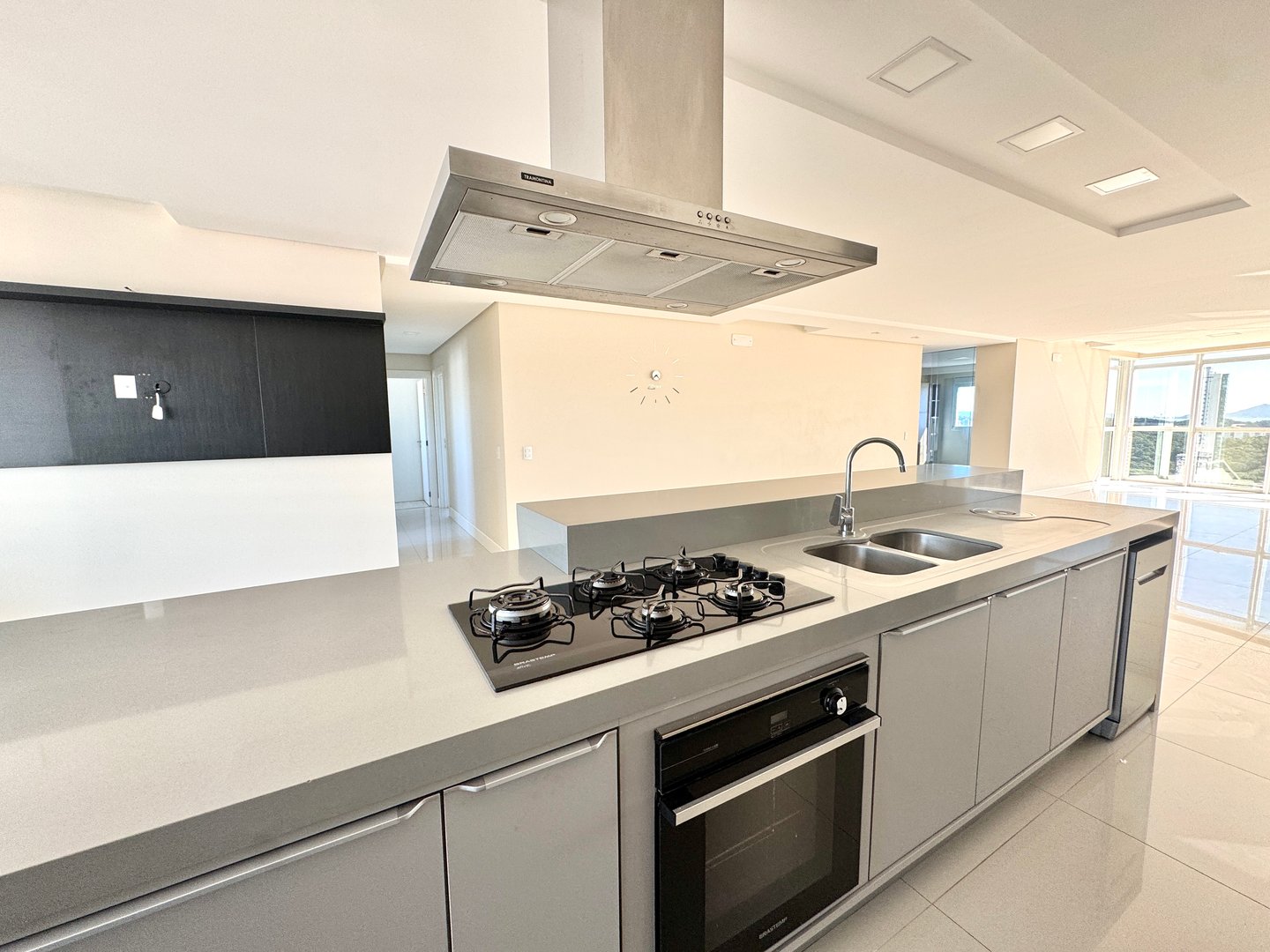 Apartamento no Edifício Alameda Jardins à venda no centro de Balneário Camboriú — foto 13