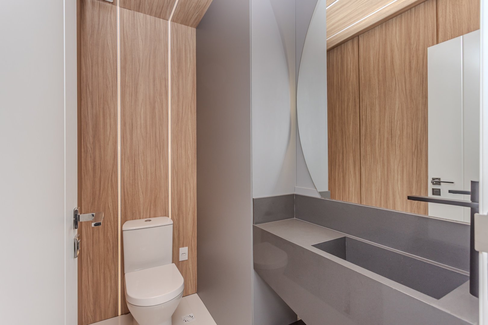 Apartamento no Edifício Yachthouse à venda em Barra Sul, Balneário Camboriú — foto 14