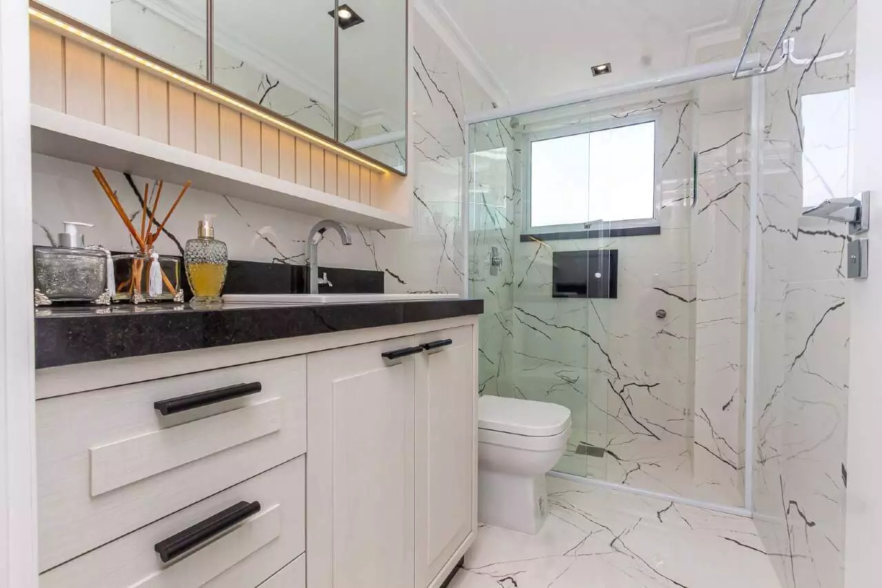 Apartamento Frente Mar no Edifício Imperatriz à venda no centro de Balneário Camboriú — foto 22