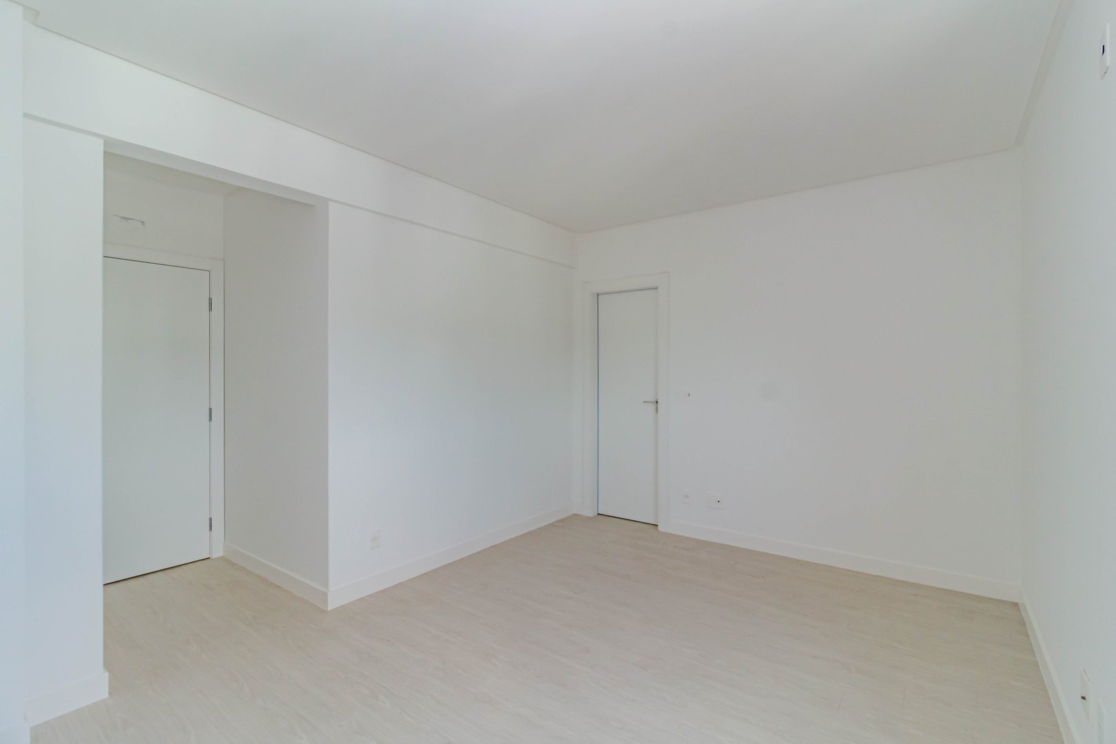 Apartamento no Edifício Vênus de Milo à venda em Pioneiros, Balneário Camboriú — foto 14