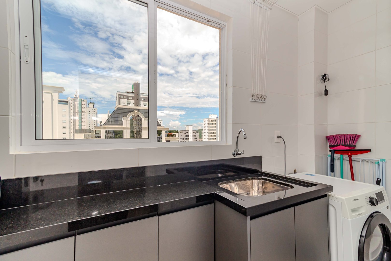 Apartamento no Edifício Montpellier à venda no Pioneiros em Balneário Camboriú — foto 10