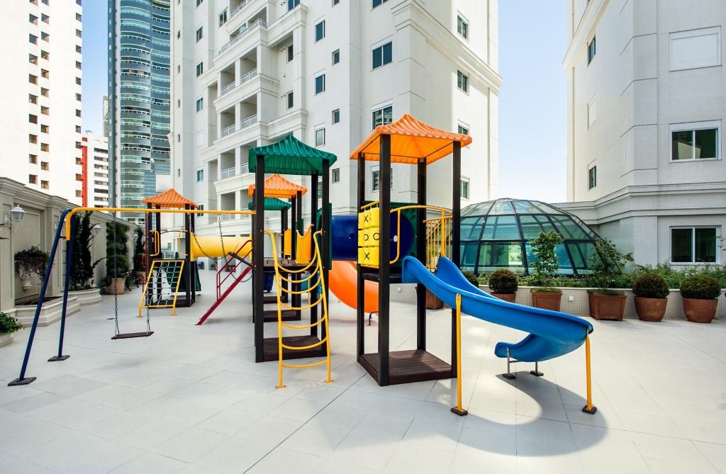 Apartamento no Edifício Villa Serena à venda no centro de Balneário Camboriú — foto 51