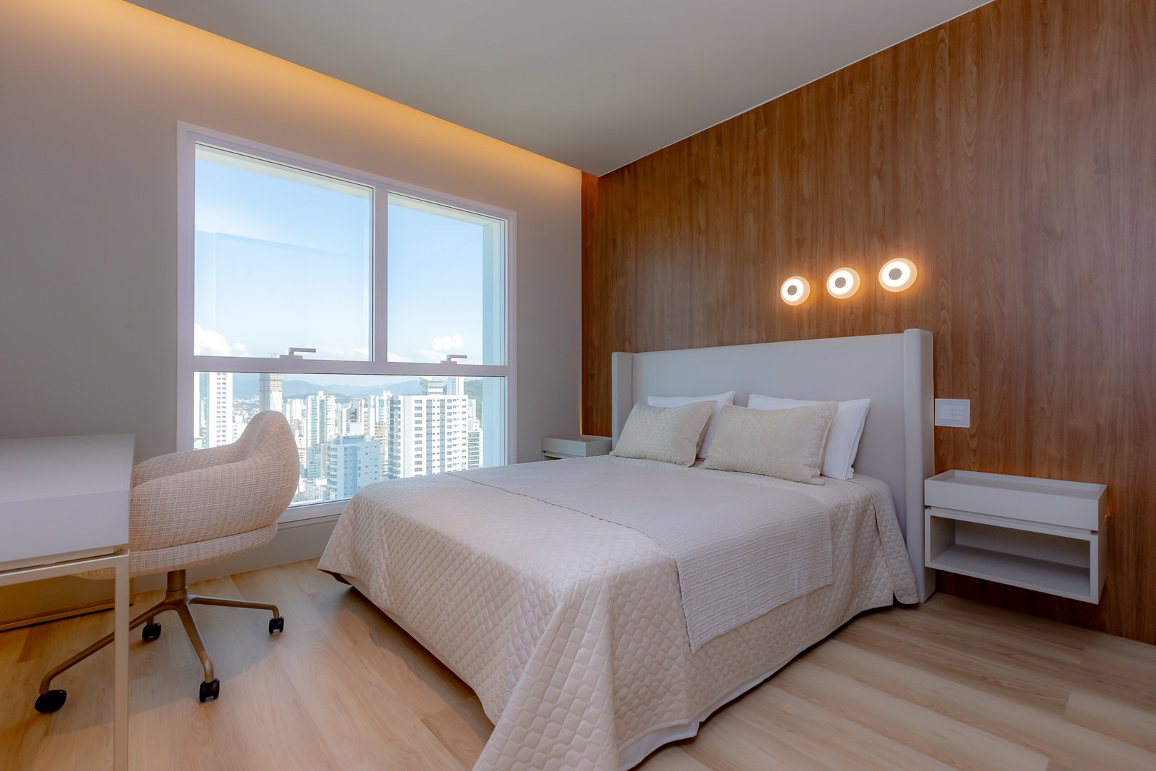 Apartamento Frente Mar no Edifício Boreal Tower à venda no centro de Balneário Camboriú — foto 13