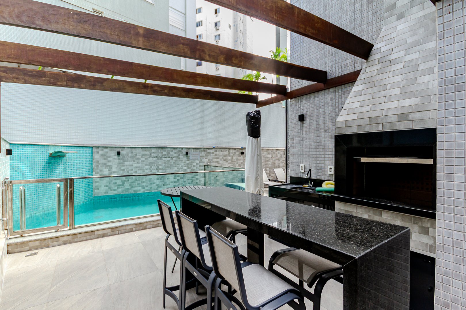 Apartamento Quadra Mar no Edifício Sauer Residence à venda em Barra Sul em Balneário Camboriú — foto 30