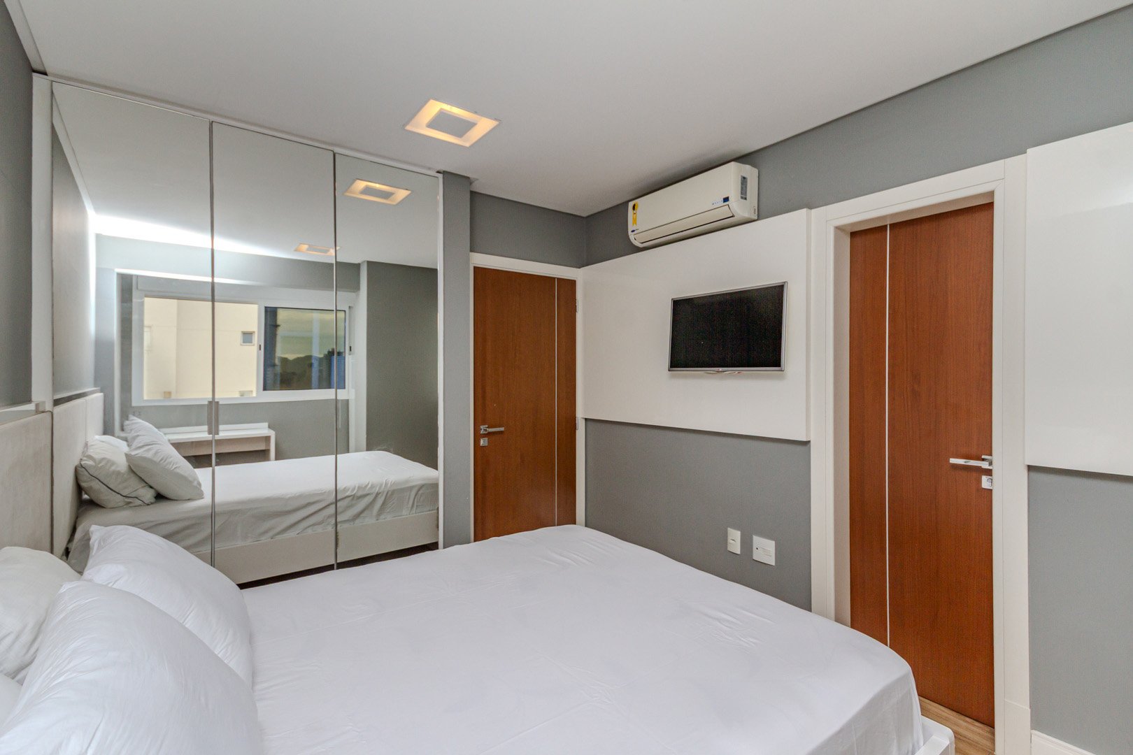 Apartamento no Edifício Marina Beach Tower à venda em Barra Sul, Balneário Camboriú — foto 38