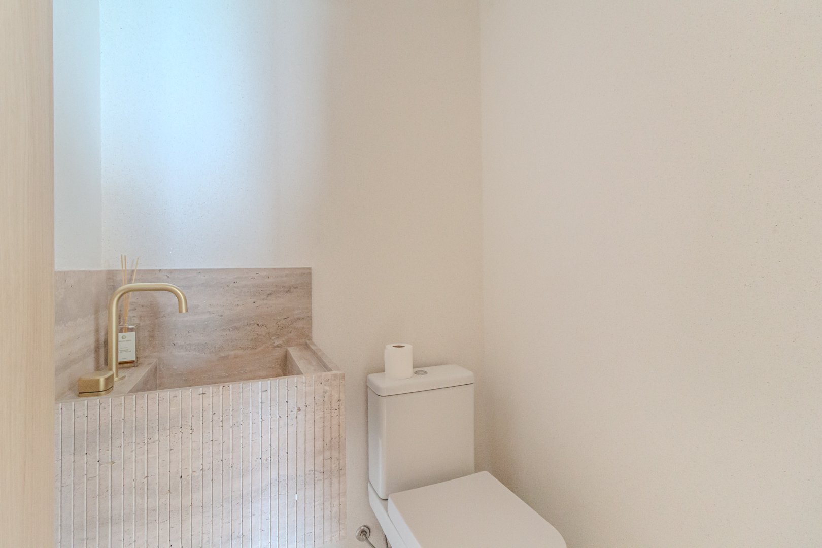 Apartamento Vista Mar na Edifício Morada Ilhas Marianas à venda em Barra Sul em Balneário Camboriú — foto 11