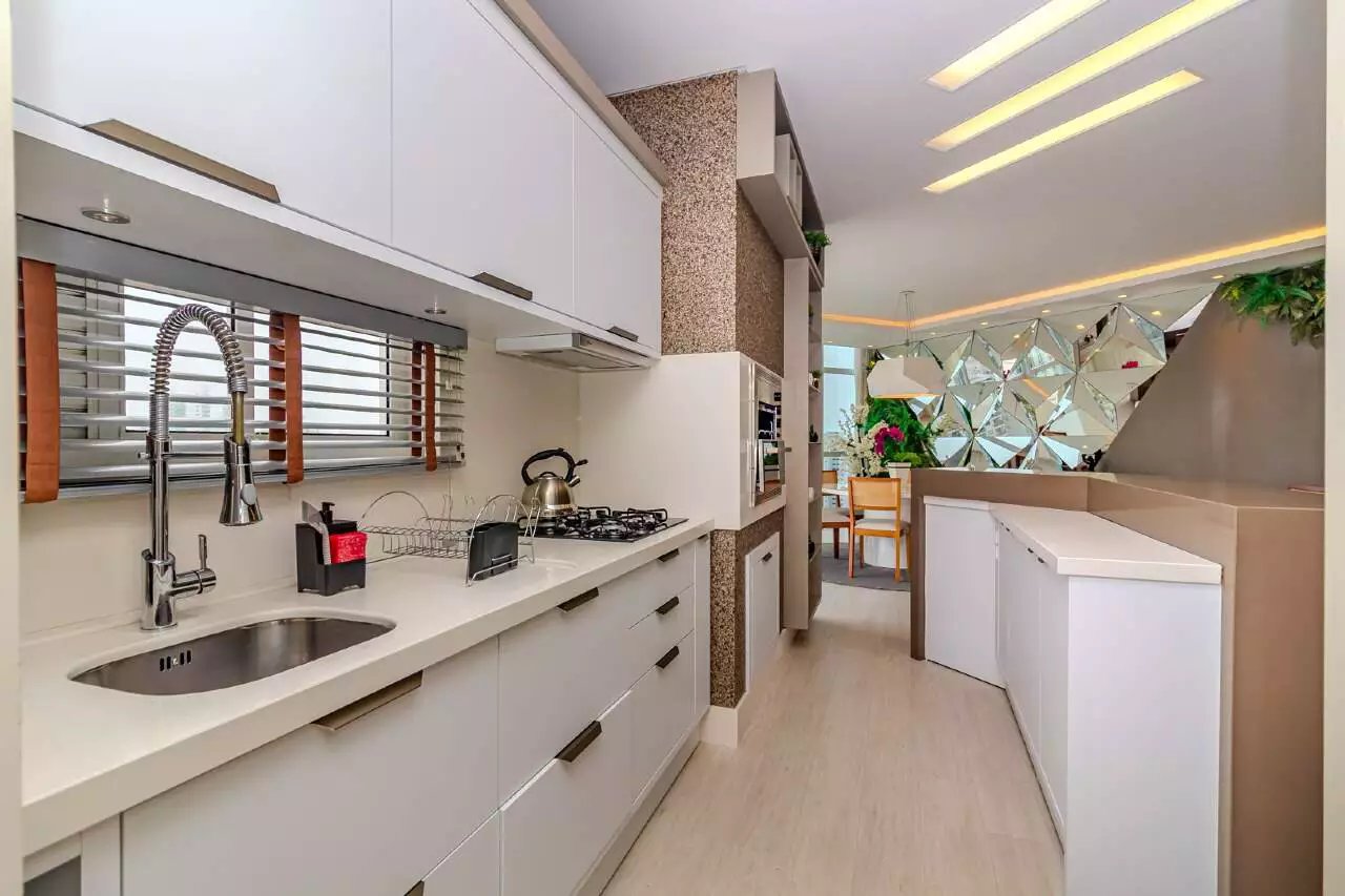 Apartamento no Edifício Portinax à venda no centro de Balneário Camboriú — foto 13