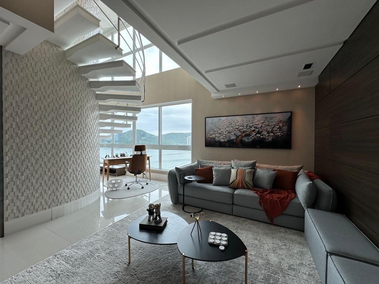 Cobertura Triplex no Edifício Catarina de Alexandria à venda no centro de Balneário Camboriú — foto 13