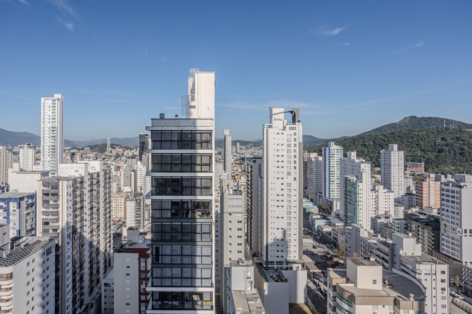 Apartamento no Edifício Grand Place Tower à venda no centro de Balneário Camboriú — foto 25