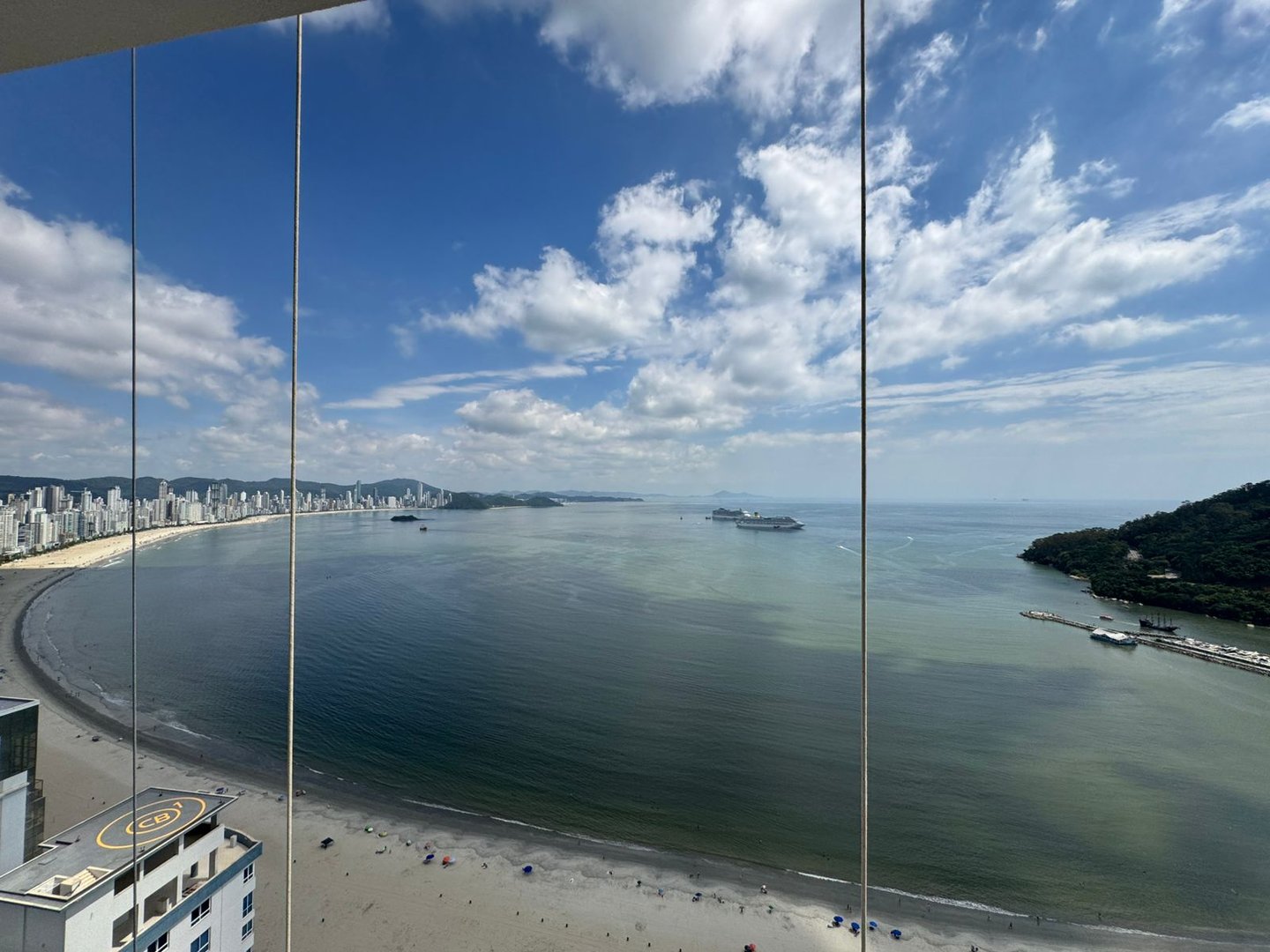 Apartamento de quadra mar no Edifício Tonino Lamborghini à venda em Barra Sul, Balneário Camboriú — foto 13