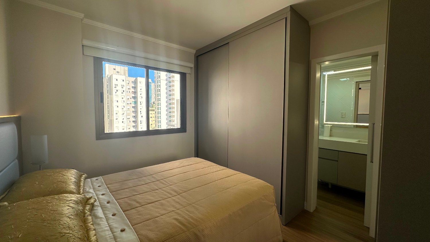 Apartamento no Edifício Monte Olympos à venda no centro de Balneário Camboriú — foto 15